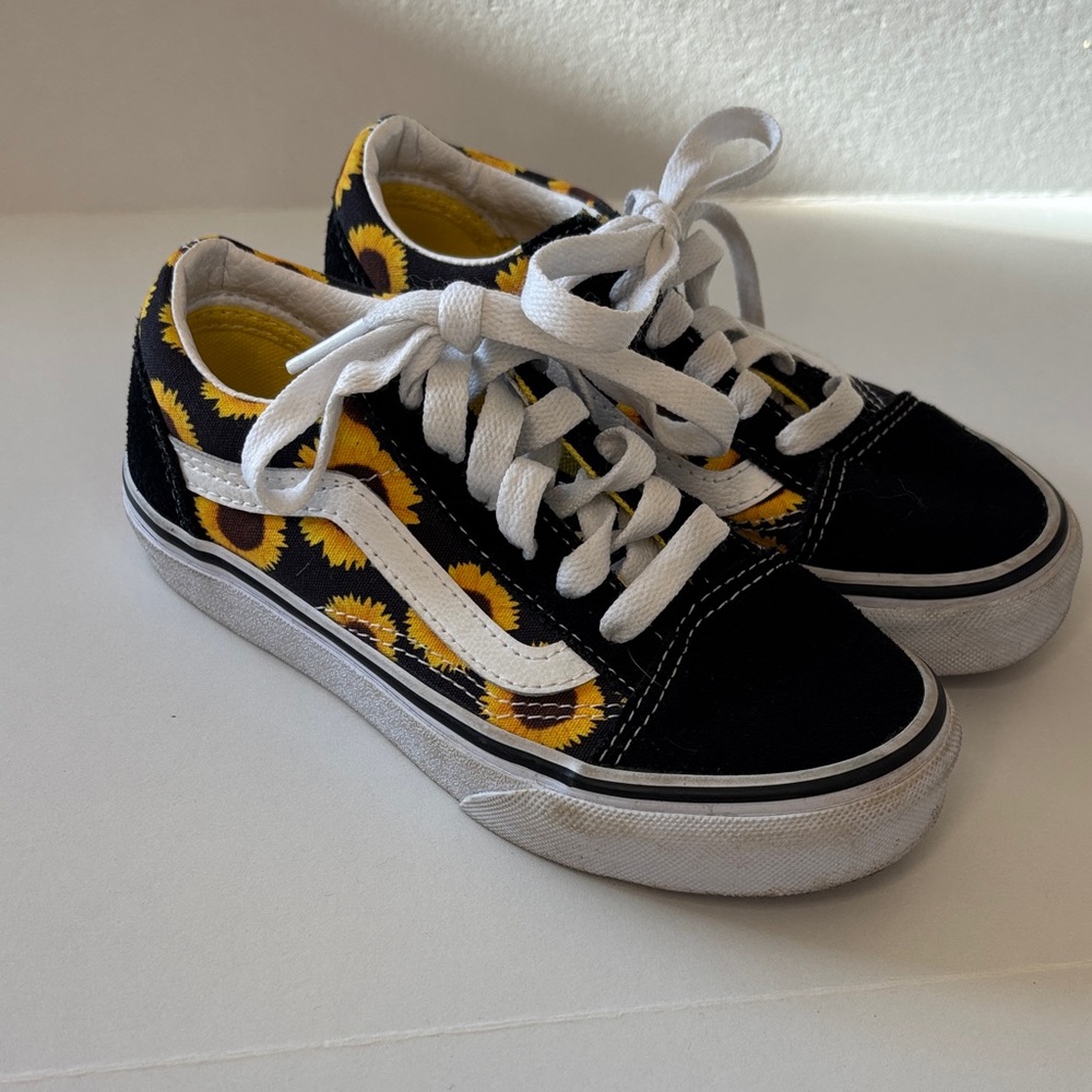 Vans Kids Sneakers Black with Sunflower Print